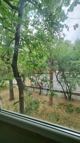Berceni, Sector 4, Bd. Brancoveanu, 4 camere.