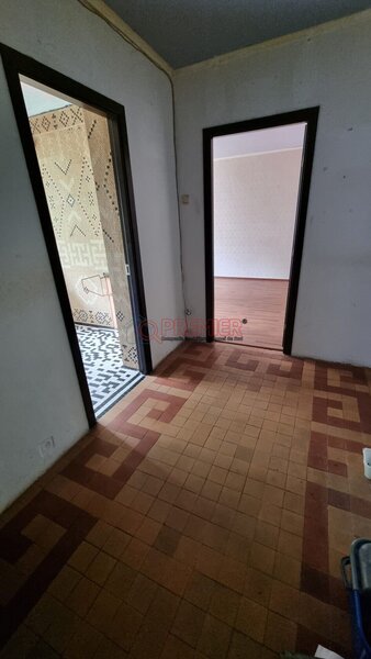 Berceni, Sector 4, Bd. Brancoveanu, 4 camere.